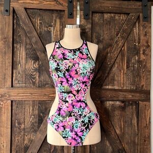 fashion union floral back zipper monokini swimsuit Med